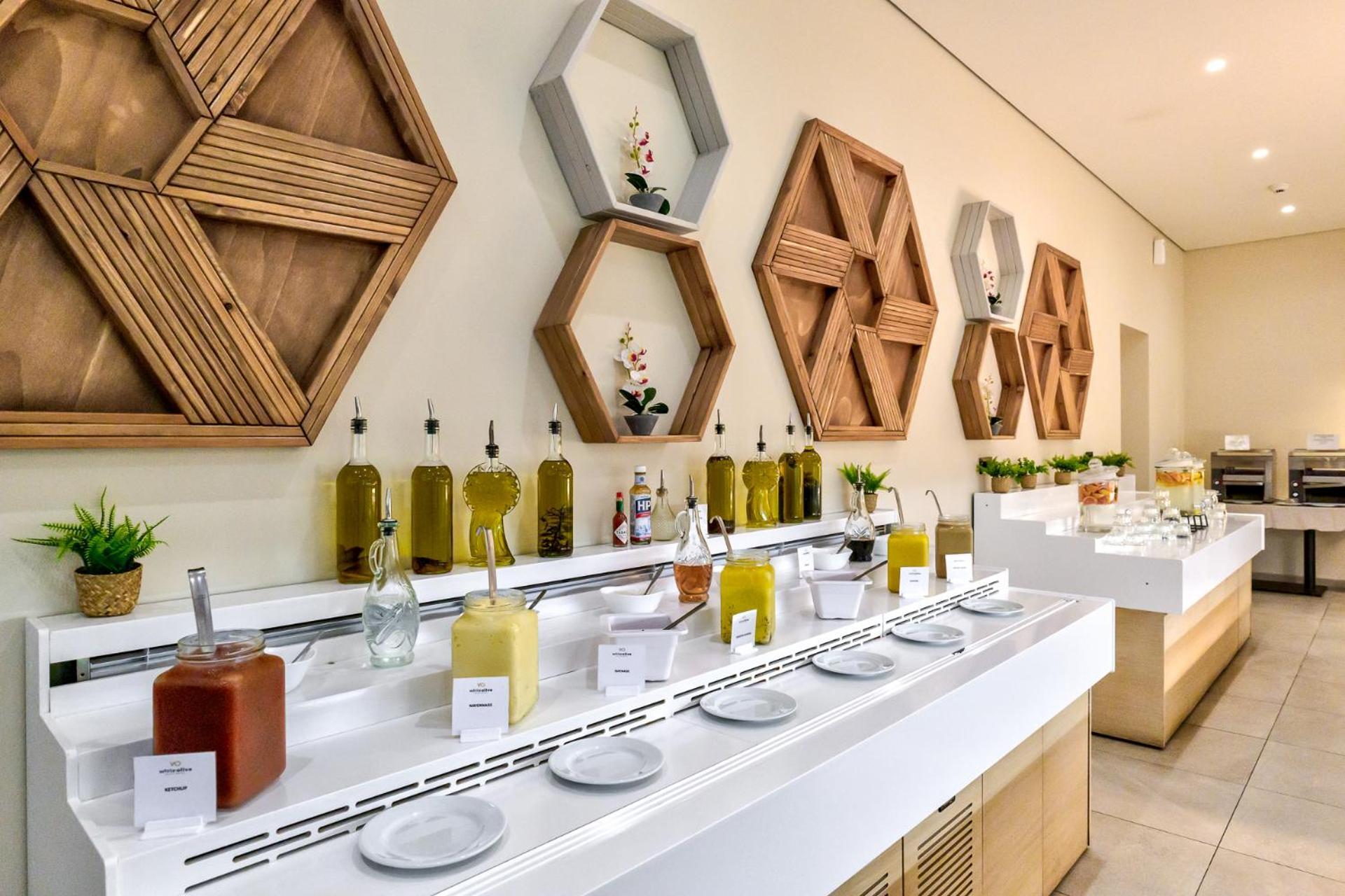 White Olive Elite Laganas Hotel Luaran gambar